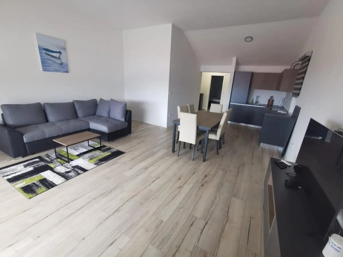 Blue Sky Apartment